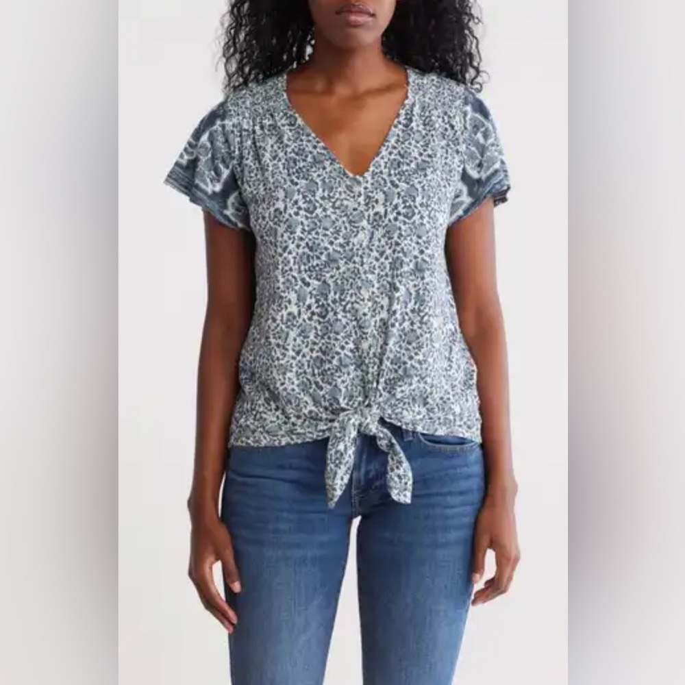 Lucky Brand Blue and White Floral Tie Front Blouse